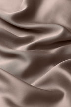 Bamboo Sateen Pillowcase Set in Truffle