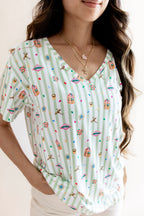 Women's Oversized V-Neck Tee in Honeydukes
