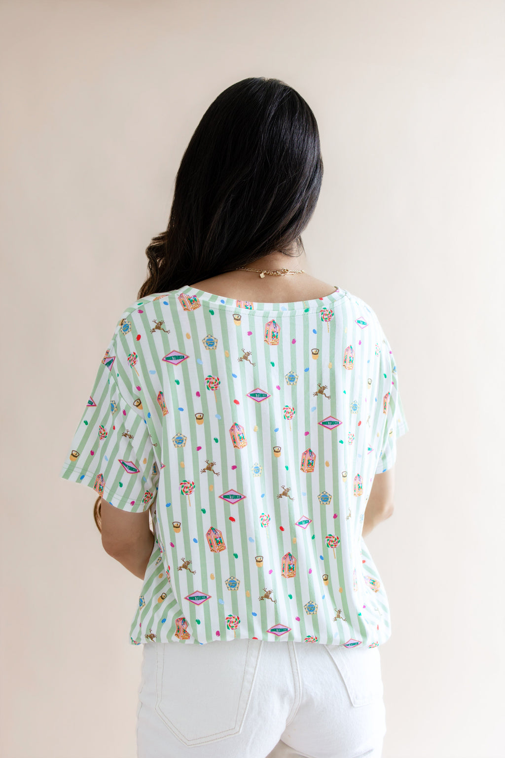 Women's Oversized V-Neck Tee in Honeydukes