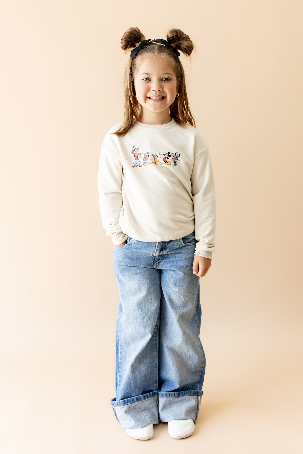 Sweatshirt in Mickey and Friends on Ecru
