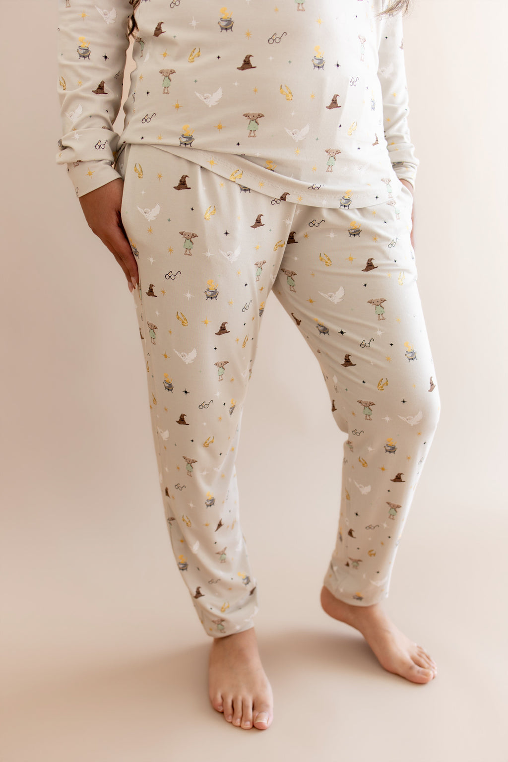 Women's Jogger Pajama Set in Starry Icon