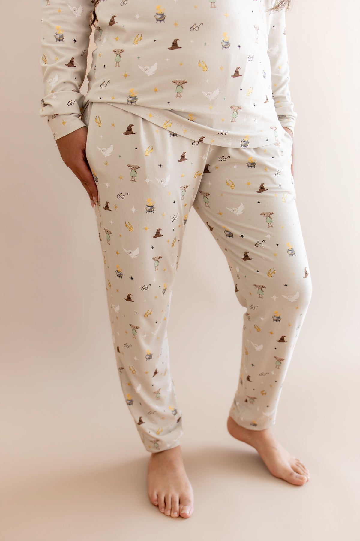 Women's Jogger Pajama Set in Starry Icon